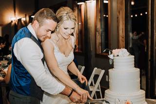 Acuna's Custom Cakes - 49