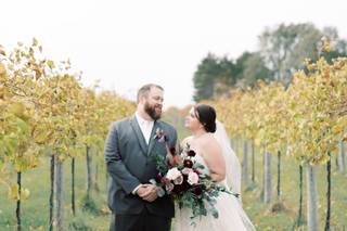 Whistler's Knoll Vineyard - 44