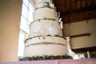 The Frosted Fox Cake Shop - 24