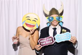 Pro Dj Entertainment & Pro Photo Booths - 30