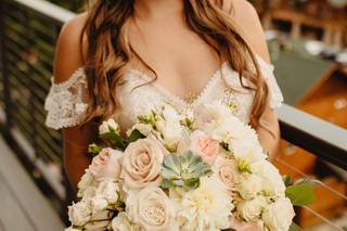 Best Day Floral Design - 43