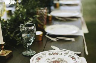 Southern Vintage Table - 95