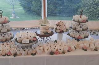 Lemon Tulip Cakes - 10