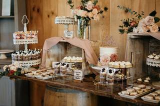 Signature Sweets By Amanda - 100