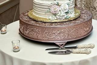 Ann's Cake Pan - 16
