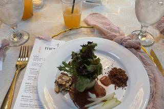 Decor by Dulce & Linen Rentals - 11