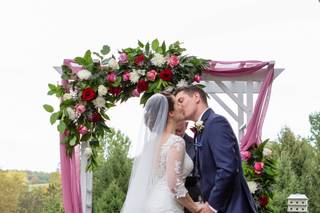 Black Horse Manor - 6