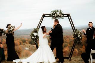 Farmhouse Floral Designs & Events - 54