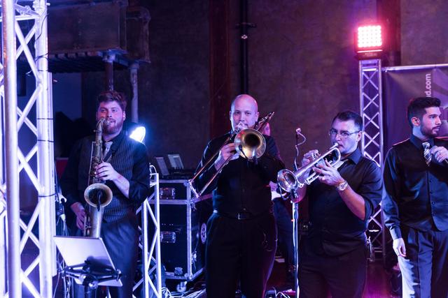 InVersion Band - 1