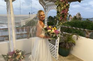 Lorraine's Flowers - 170