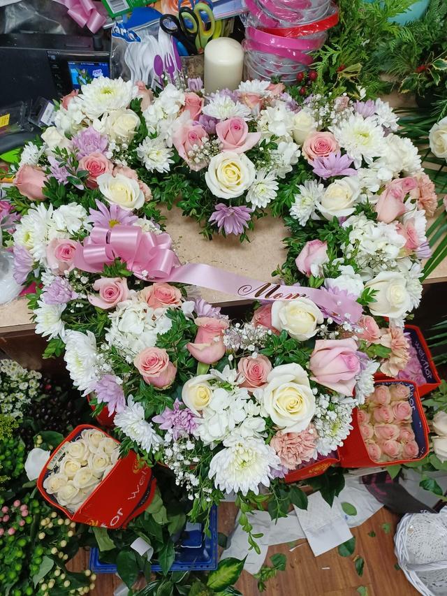 Red Velvet Florist and Sweet Pea Wedding Designs - 3