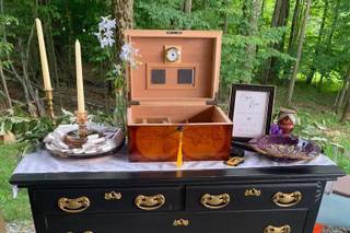 Rustic Charm Vintage Rentals - 9