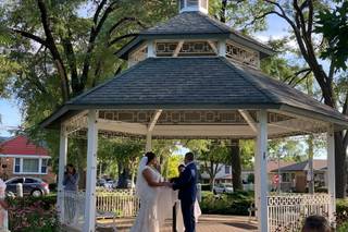 Erika the Officiant - 41