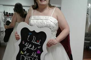 Fifi's Bridal & Custom Tailoring - 25