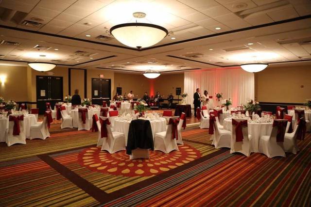 Holiday Inn Hotel & Suites Chicago Northwest - Elgin 2