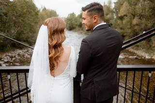 Savvy Bridal Boutique - 9