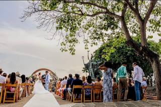 Handcrafted Weds & Events - 17