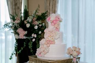 ARTISTIC CAKES - 17