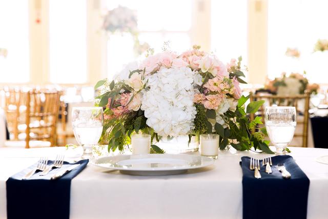 Erin Ehrlich Floral Design, LLC - 4