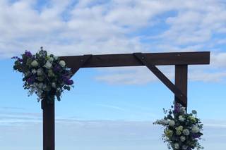 Nags Head Florist - 39