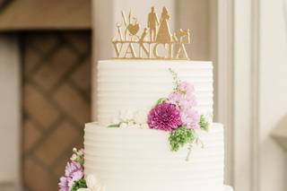 Bloom Custom Cakes - 56