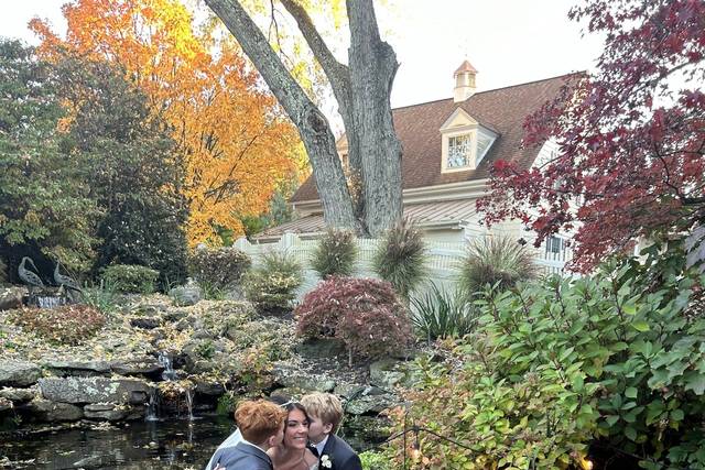 Meredith Manor 2