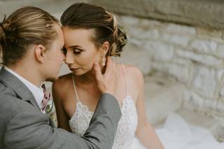 J & B Bridals and Tuxedos - 39
