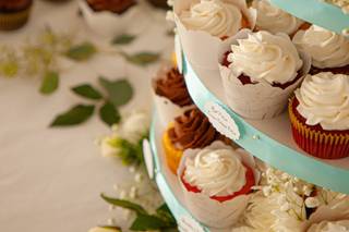 Jane's Cakes and Confections - 12