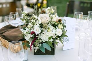 Pedy's Petals Flower & Event Design - 8
