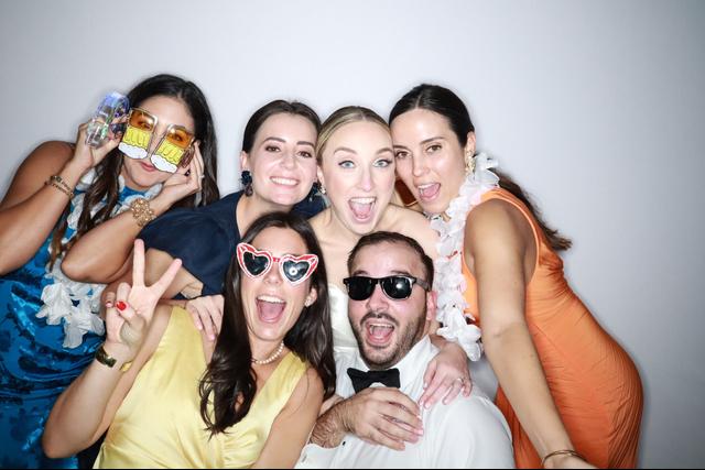 Photo Booth by LNH - 3