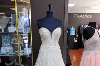 Elegant Lace Bridal & Tuxedo - 14