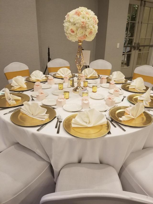 DoubleTree Suites by Hilton Hotel Detroit Downtown - Fort Shelby - 2
