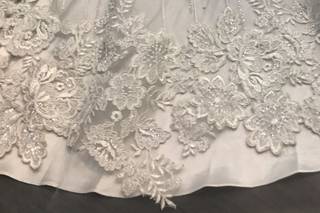 Sister's Bridal Boutique - 7