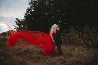 Small Red Thread Photography - 8
