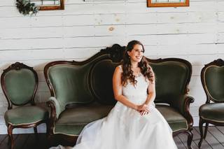 Rina's Bridal & Quinceañera - 6