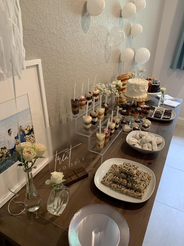 A Pretty Affair - 2