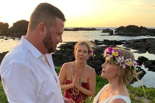Simple Kona Beach Weddings - 65