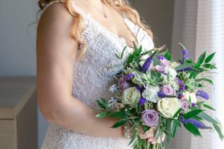 Brides N Blooms Wholesale and Designs - 26