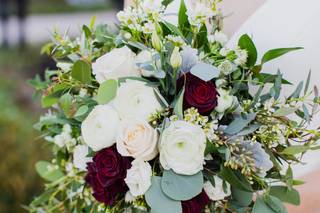 Gray's Florist & Garden Center - 69
