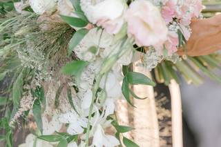 Tulip, Tinsel and Twine - 71