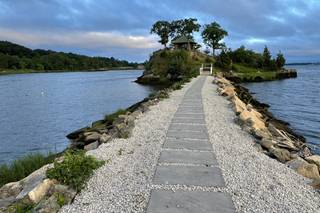 Squantum Association - 18