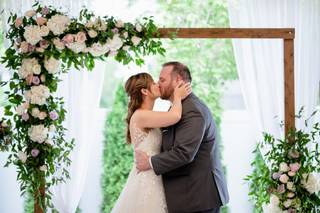 Becky's Bouquets - 5