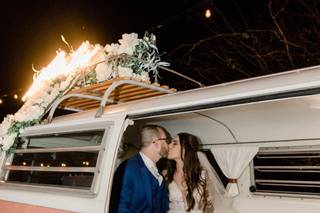 Cruisin' Photo Booth Bus - 12
