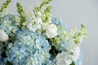 Hearts and Flowers Floral Design Studio - 23