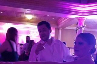 A First Class DJ Services - 8