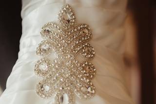 Raleigh Victoria's Bridal Alteration - 31
