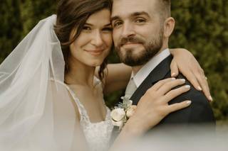 The Veil Hair and Makeup Co - 32