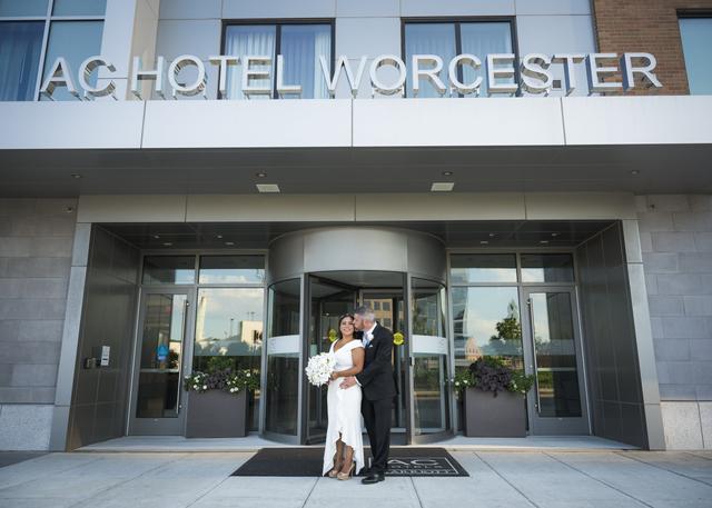 AC Hotel Worcester - 4