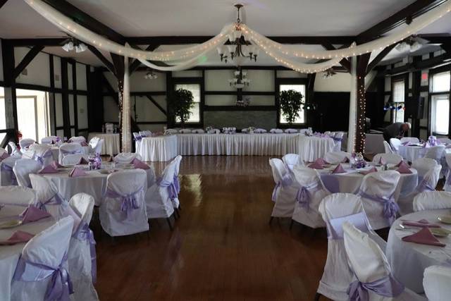 Willowdale Lake Country Club 1