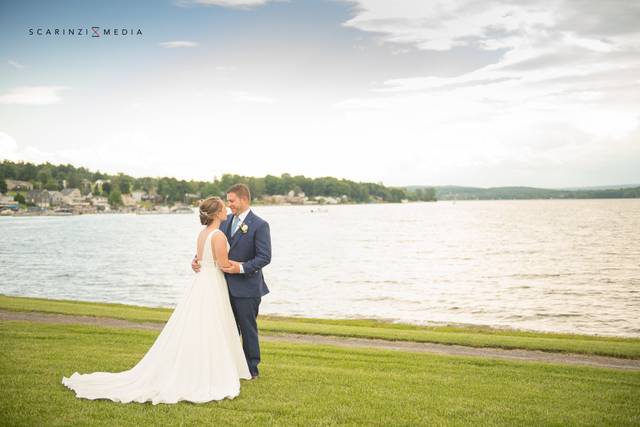 Seasons on Keuka Lake @ the Hampton Inn Penn Yan 1